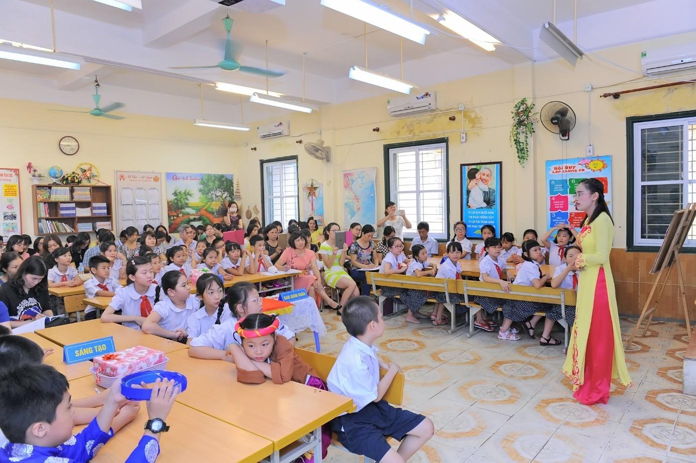 Trường công lập tiểu học